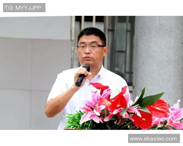 杨丽专访：从青涩少女到羽毛球冠军的奋斗与成长之路